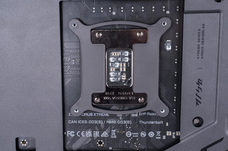 曜越钢影TOUGHLIQUID Ultra 420 RGB CPU散热器开箱评测